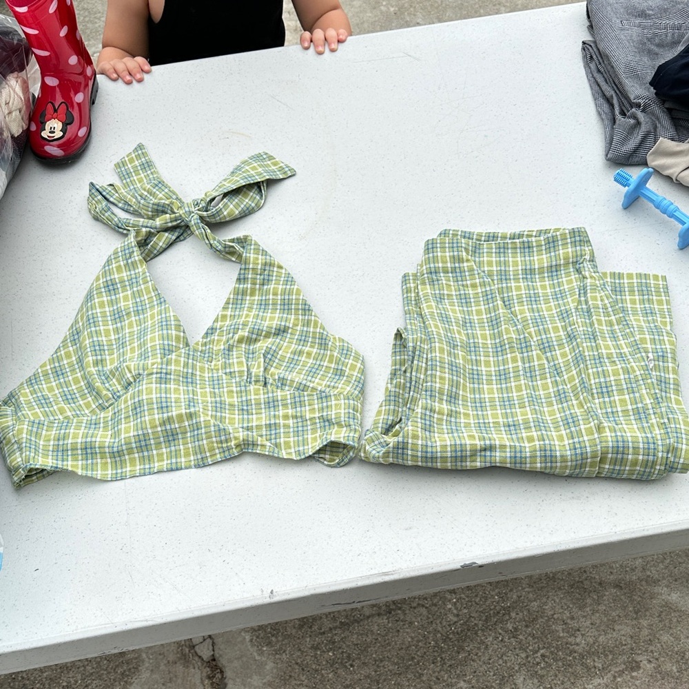 SHEIN Green Plaid Halter Top and Flare Pants Set